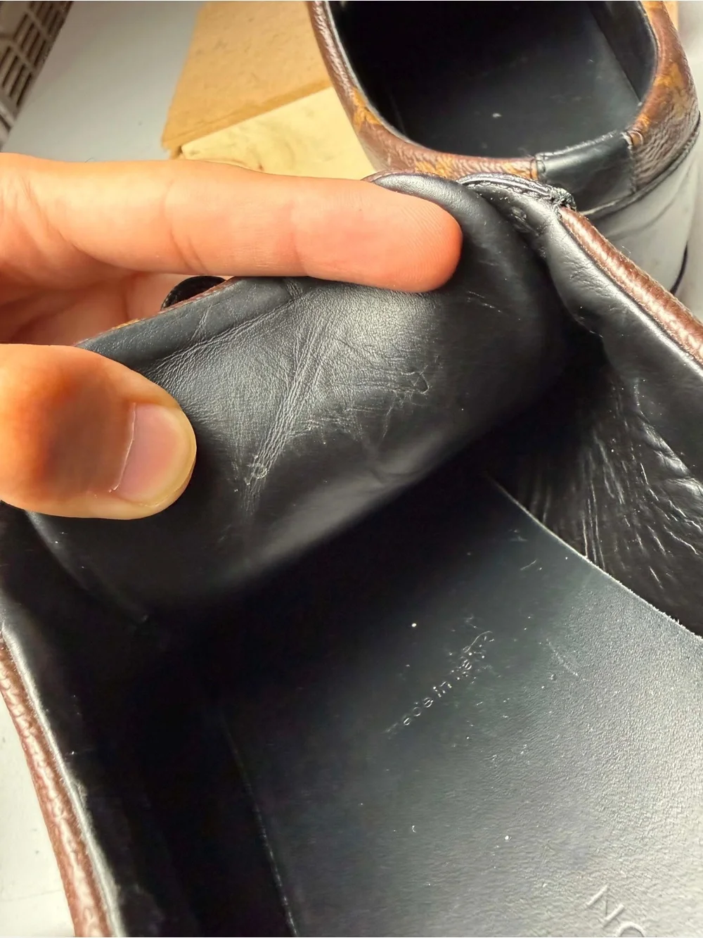 Damage Louis Vuitton Match-Up Sneaker Monogram Brown Sz 10 UK / 11 US CRACKED